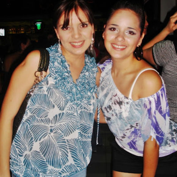 Meet your Posher, Linda - Picture 1 of 1